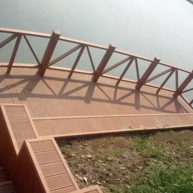 কাস্টমাইজড ডেকোরেটিভ ডাব্লুপিসি গেট প্যানেল কাঠ প্লাস্টিক কম্পোজিট বেড়া মটপ্রুফ